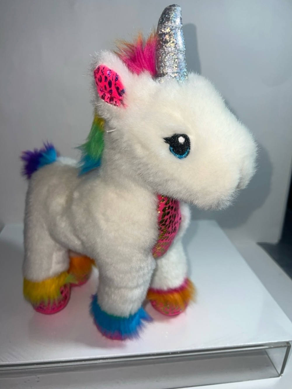 Build-A-Bear Workshop Magic Shimmer Unicorn Plush 12"
